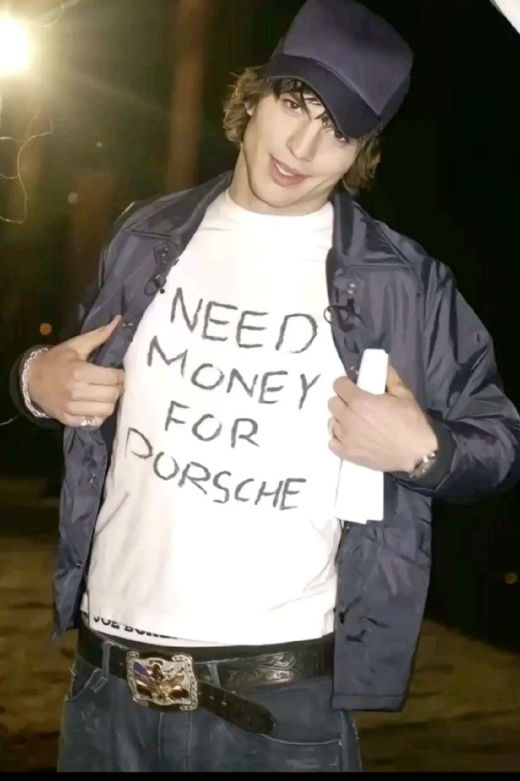 CAMISETA NEED MONEY FOR THE PORCHE