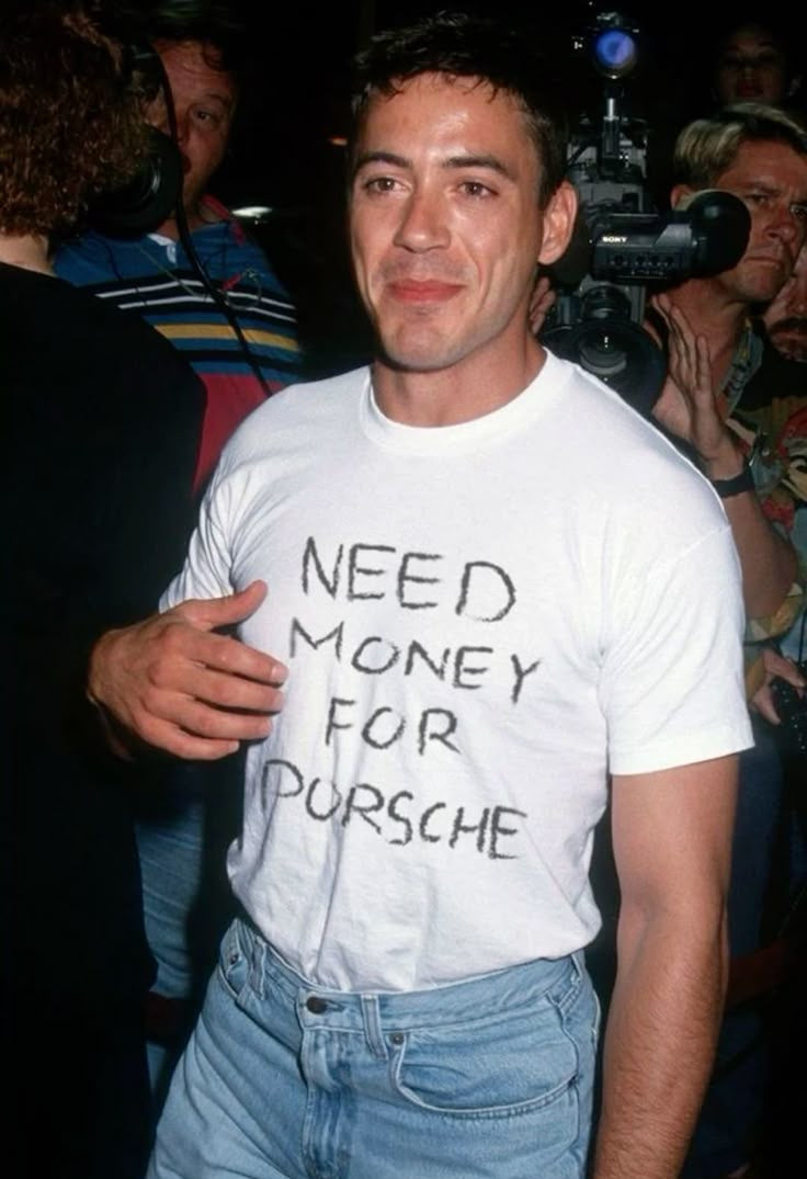 CAMISETA NEED MONEY FOR THE PORCHE